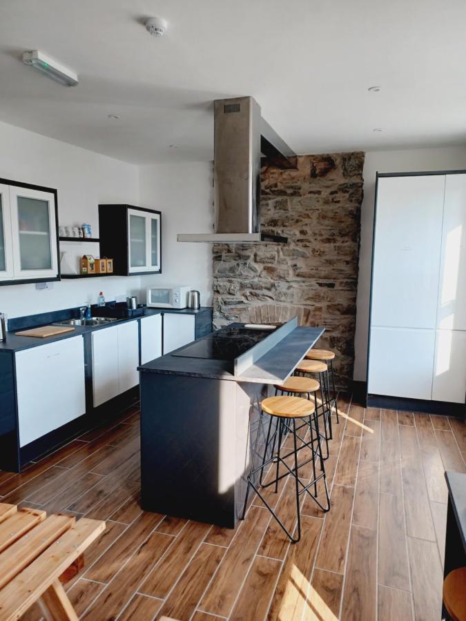 Voyage Hostel - Rooms With Shared Kitchen Douglas Eksteriør bilde