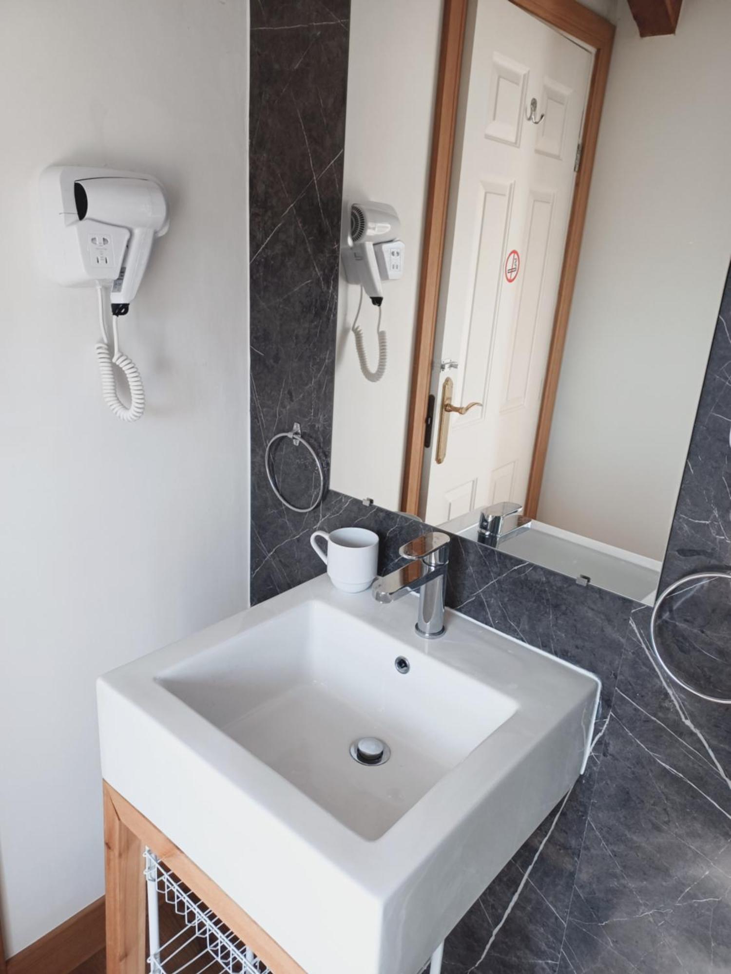 Voyage Hostel - Rooms With Shared Kitchen Douglas Rom bilde